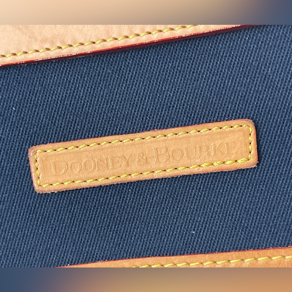 Dooney & Bourke Navy Messenger Bag with Tan Trim EUC - Picture 3 of 15